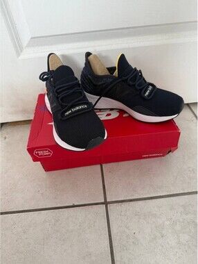 New Balance Fresh Foam Roav Women’s 5.5 Black Running Shoes Comfort